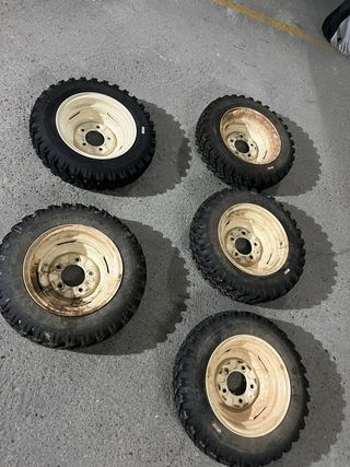 Juego 5 Llantas Land Rover Serie 2A