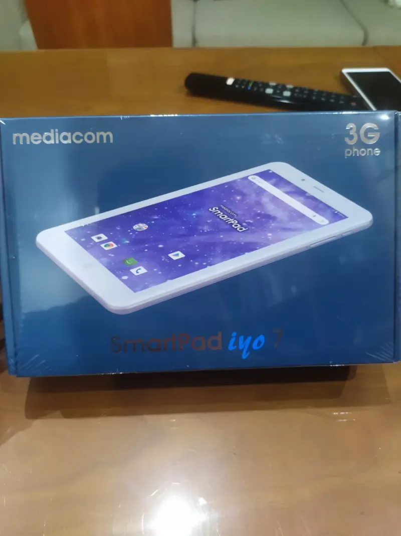 Teléfono Mediacom SmartPad iyo 7 3G