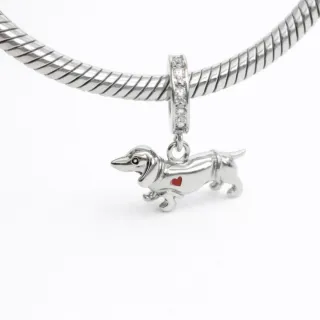 Charm Perrito Teckel Corazón Rojo