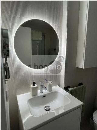 Piso en alquiler en Cruz Roja en Sevilla