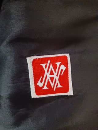 Americana cruzada negra T56