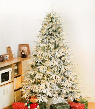 Árbol de Navidad Nevado Dewur 210cm con LED