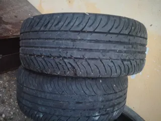 Neumáticos de coche. Dos unidades 215 55 ZR 16