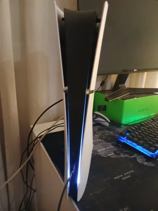 Ps5 Sony Blanca con FIFA 2026