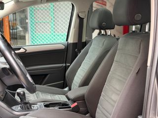 Volkswagen Touran TSI Rline 150cv año 2019