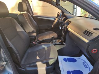 Opel Astra 2010