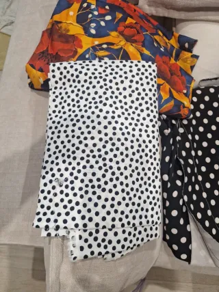 Telas flamenca lunares y azul