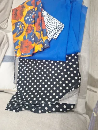 Telas flamenca lunares y azul