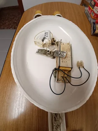 Lámpara de techo fluorescente cerámica floral