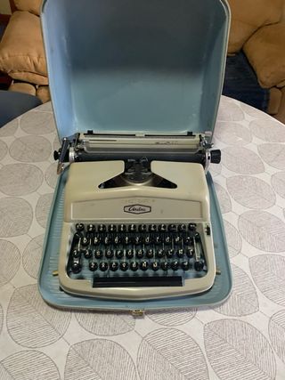Máquina de escribir antigua Andina