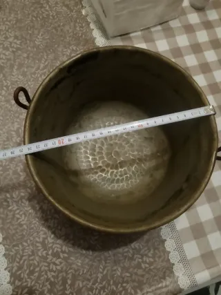 Cazuela pulpo y aceitera solo falta el pulpo.