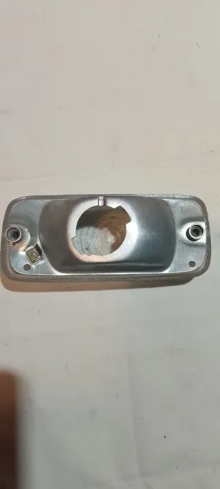 Piloto trasero Izdo Seat 850