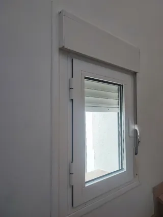 Correderas y blaconeras