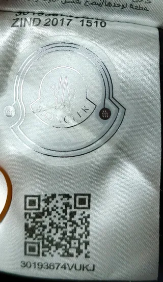 Chaqueta Moncler Negra Hombre