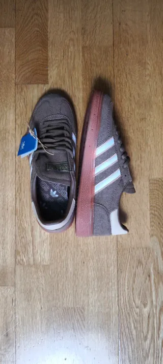 Adidas Handball Spezial Marrones y Blancas