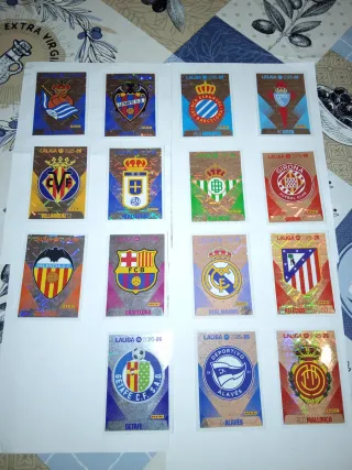 Lote Escudos LaLiga 2025-26