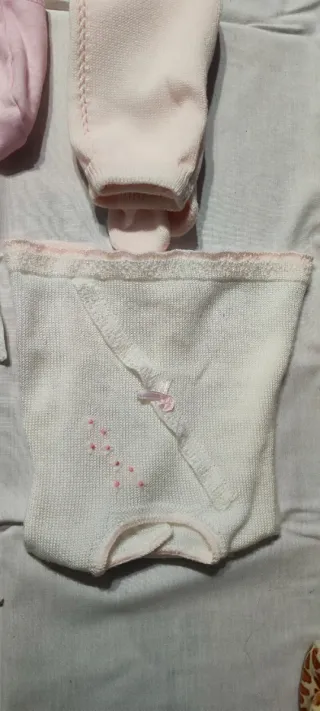 Dos conjuntos primera puesta bebé (6 piezas)