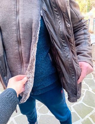 Chaqueta de piel auténtica con cuello desmontable