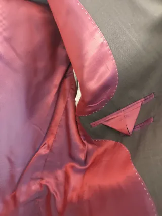 Traje de vestir gris hombre.