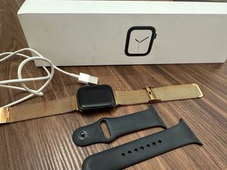 Apple Watch Series 4 44mm GPS + CEL Oro