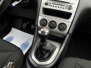 Peugeot 308 Confort 1.6 HDI 90