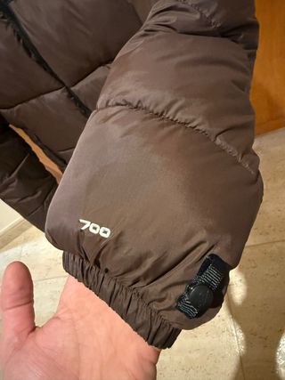 Chaqueta The North Face Retro Nuptse Negra y Marró