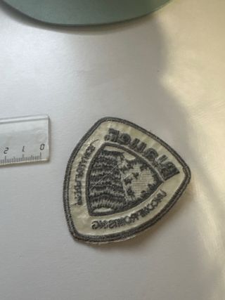 Parche Blauer Abbigliamento Beige Grigio