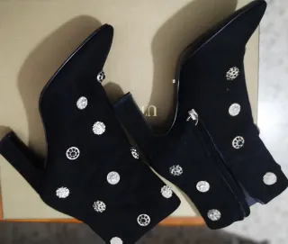 Botines Uterqüe Ante Negro Talla 37