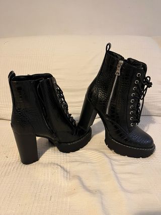 Botines negros plataforma tacón Piccola Piu