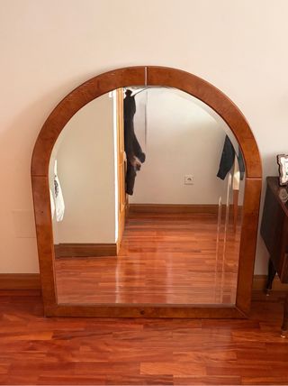 Espejo grande de madera. Precio negociable