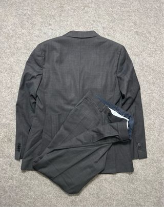 Traje Dustin Talla 50 Gris