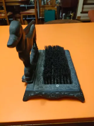 Raspador de zapatos perro vintage