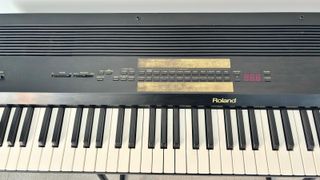 Roland KR-55 Teclado Digital