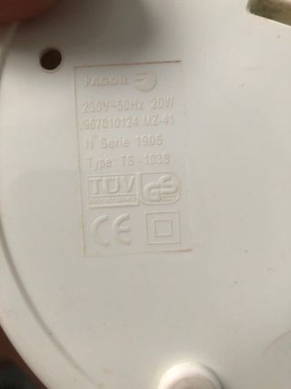 Exprimidor eléctrico Fagor