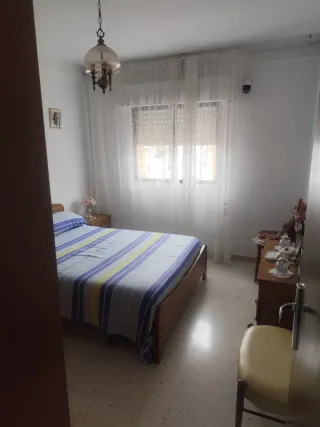 Piso tres dormitorios en Barriada San Martín