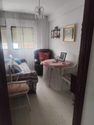 Piso tres dormitorios en Barriada San Martín