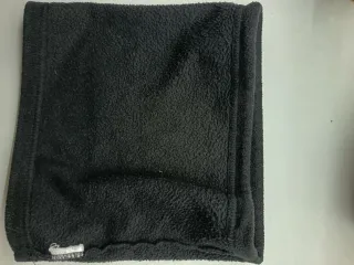 Braga de cuello Decathlon negra