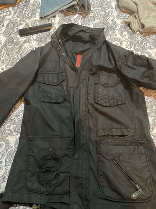 Chaqueta Negra Estilo Militar con forro extraible