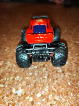 Coche Monster Truck Rayo McQueen