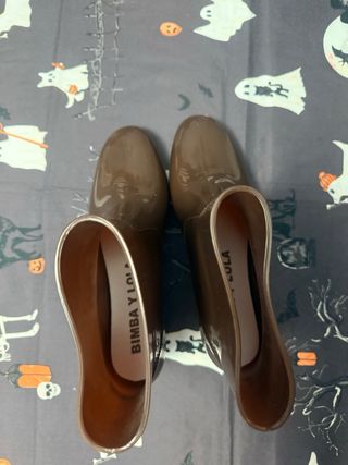 Botas de agua Bimba y Lola marrones nuevos