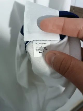 Camiseta Inglaterra edición stadium talla L