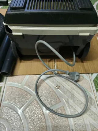 Aspiradora Panasonic MC-E652