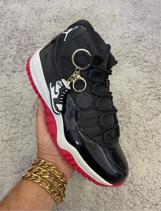 Jordan 11 Negro/Rojo(mirar descripción)