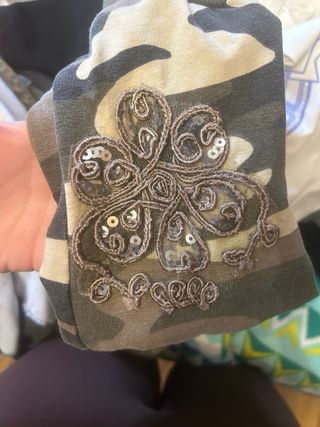 Felpa con cappuccio camouflage boxing club