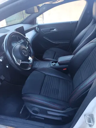 Mercedes-Benz CLA 200 d AMG Line Shooting Brake