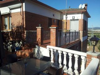 Casa pareada en alquiler en Abrera