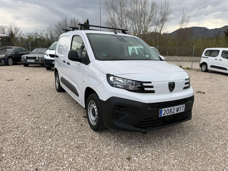 Peugeot Partner 2025, foto 2