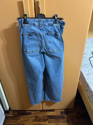 Jeans bambina a palazzo
