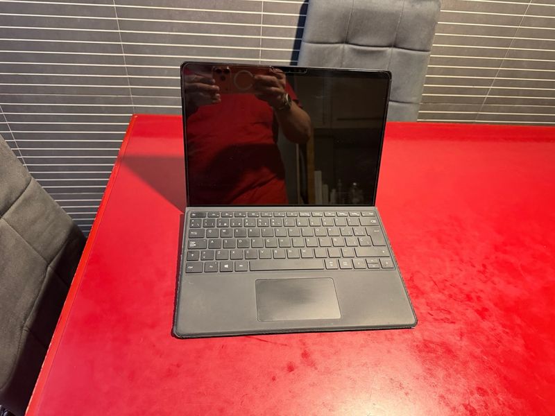 Microsoft Surface Pro X LTE 256GB