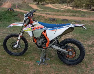 KTM EXC-F 250 Enduro.